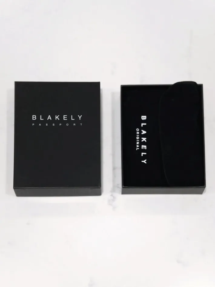 Sale*Blakely Clothing Blk Passport Holder