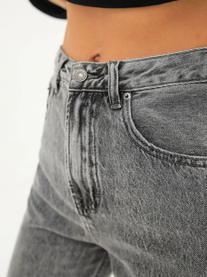 Jeans*Blakely Clothing Mom Jeans