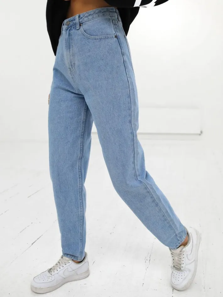 Jeans*Blakely Clothing Mom Jeans
