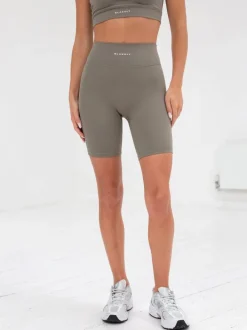 Trending*Blakely Clothing Ultimate Active Shorts